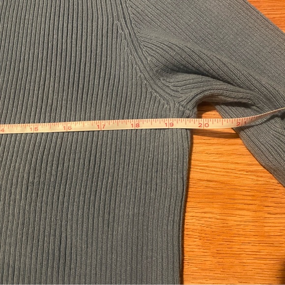Appleseed’s Women’s Ribbed Turtleneck Sweater | Dusty Blue | Size Large - Picture 6 of 9